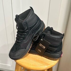 Vans MTE All Weather Ultra Range boots 7.5